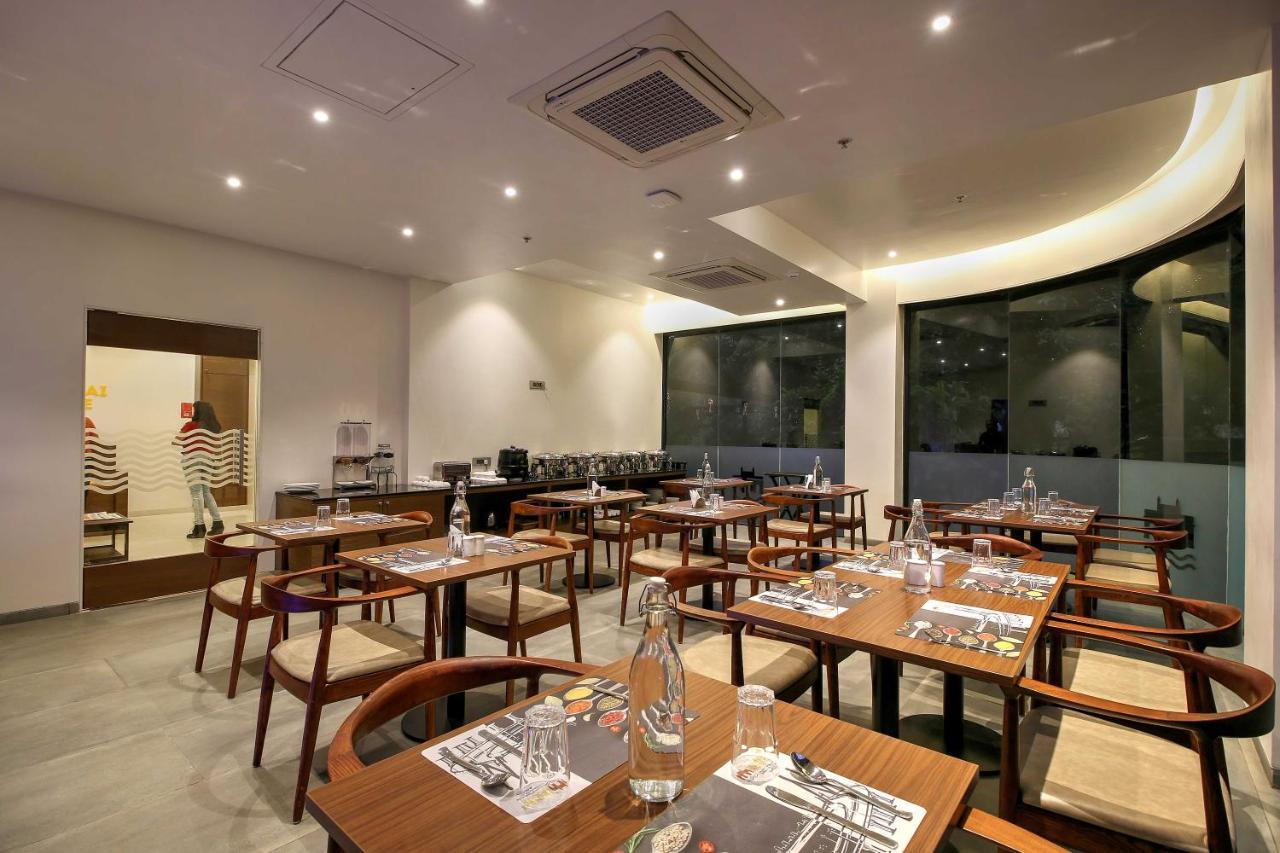 Hotel Mumbai House Ghansoli, Navi Mumbai Exterior foto